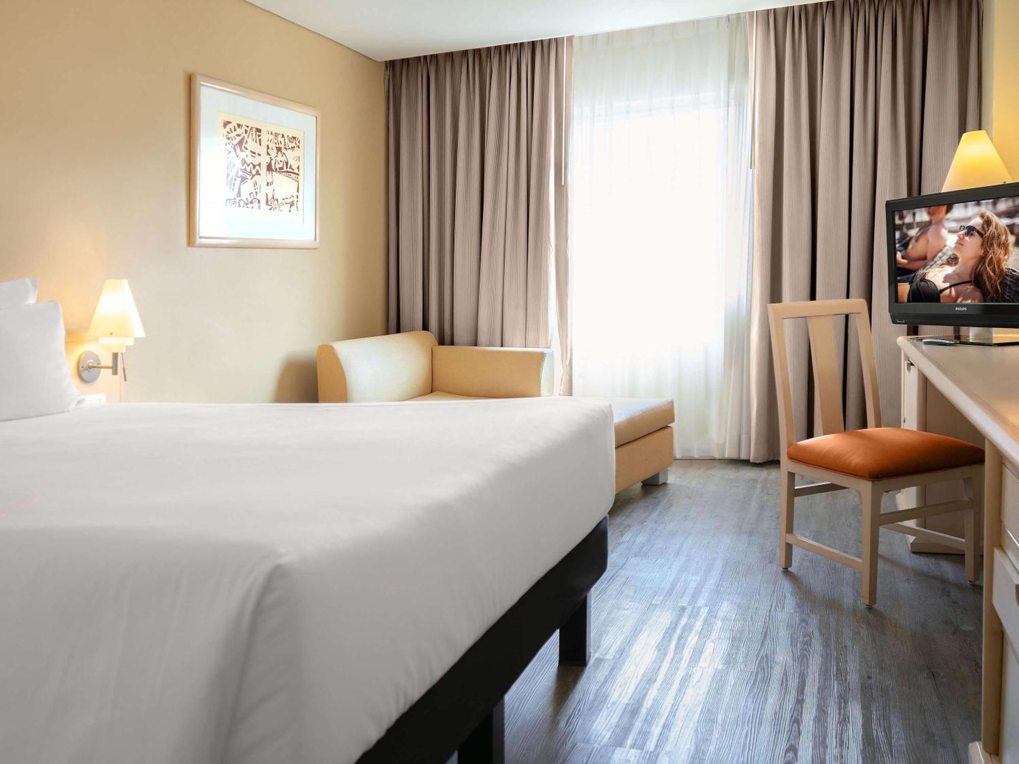 Novotel Monterrey Valle San Pedro Garza Garcia Bagian luar foto